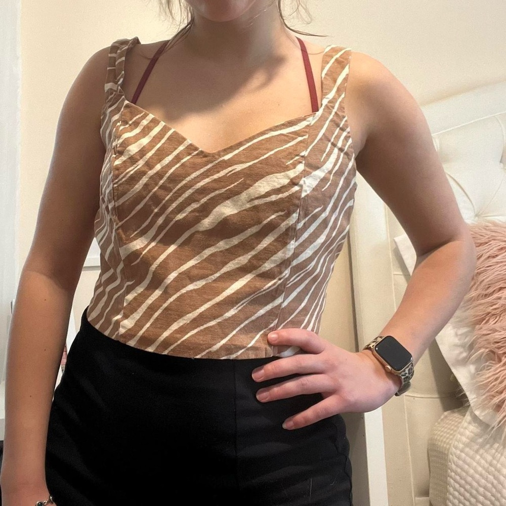 Crop Top - Picture 3 of 5